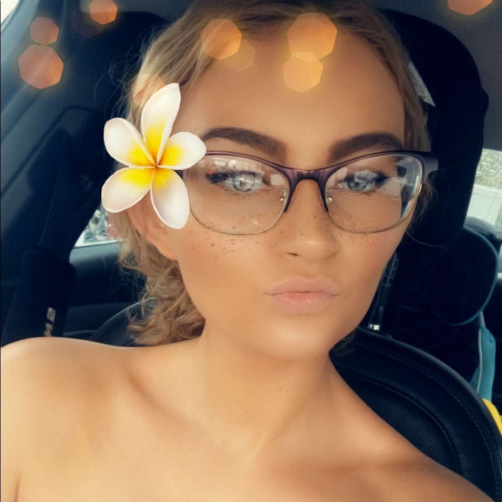 Meet your Posher, Nile